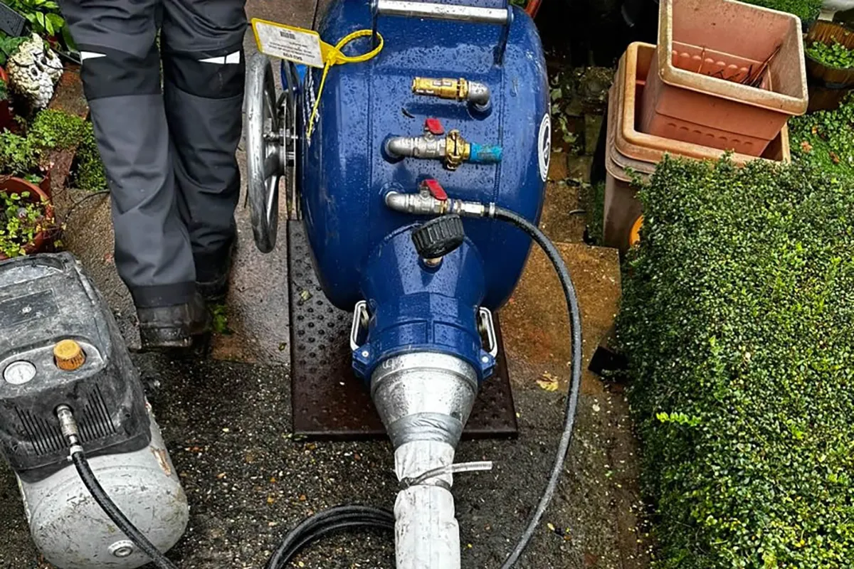 Drainage services - LG Howson Ltd